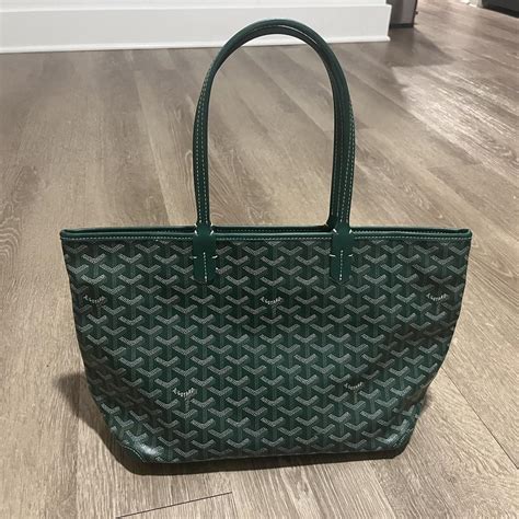 does any store in vegas carry goyard|maison goyard near me.